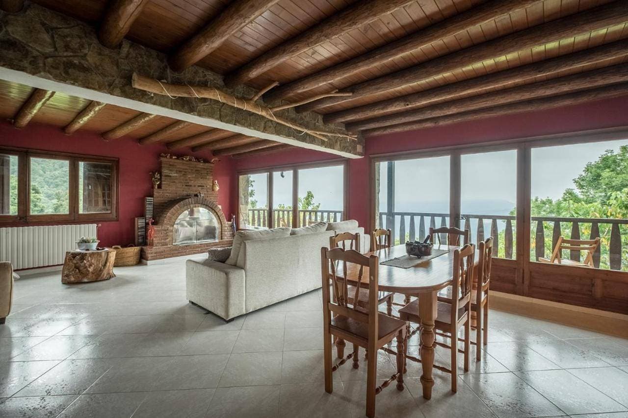 Foto 5 von 21: Three-Bedroom House