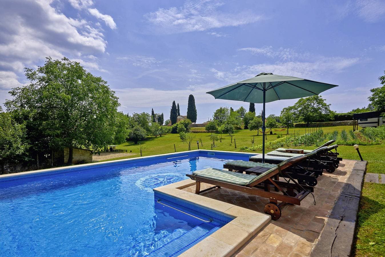 Foto 4 von 32: Ferienhaus Stara Hiža * weitläufiges Grundstück, privater Pool, WLAN