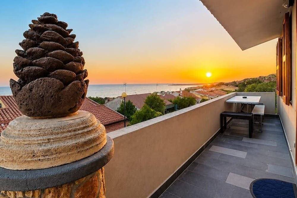 Sunset in Seu, 150 meters from the beach. Ideal for families and couples. 1