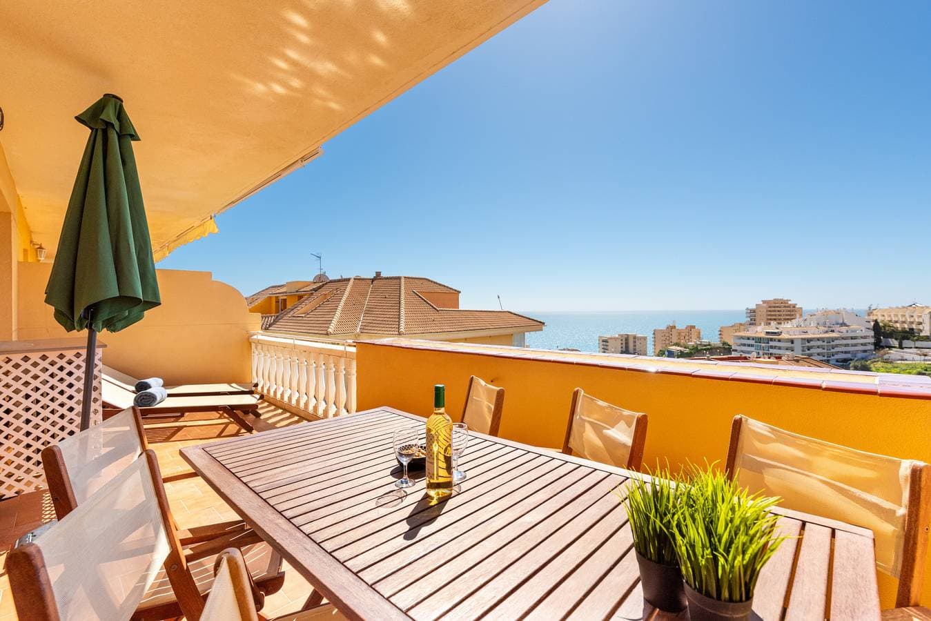 Don Juan - Rental apartment with sunny terrace in Fuengirola Carvajal 1