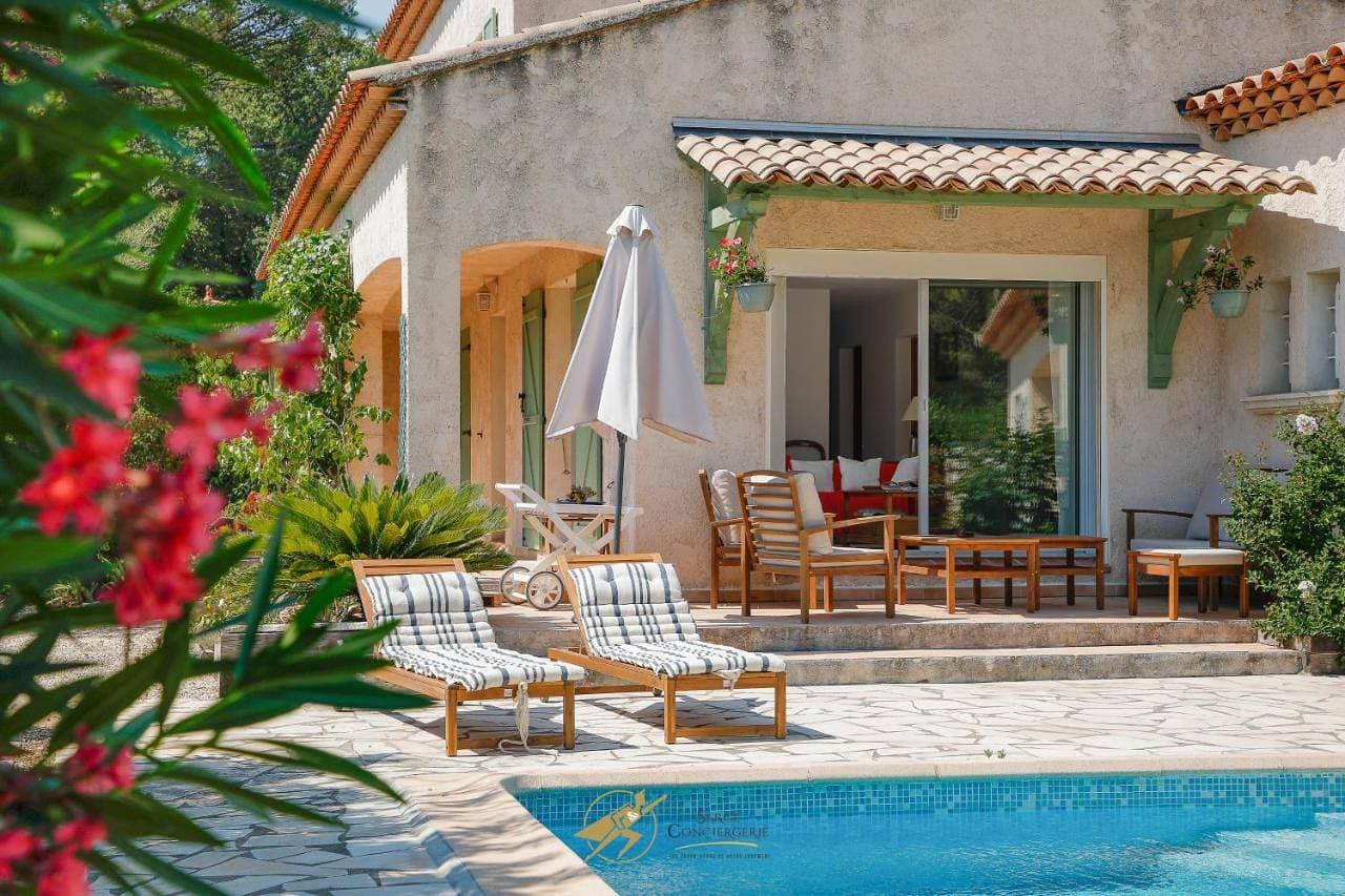 Foto 13 von 16: Villa with Private Pool