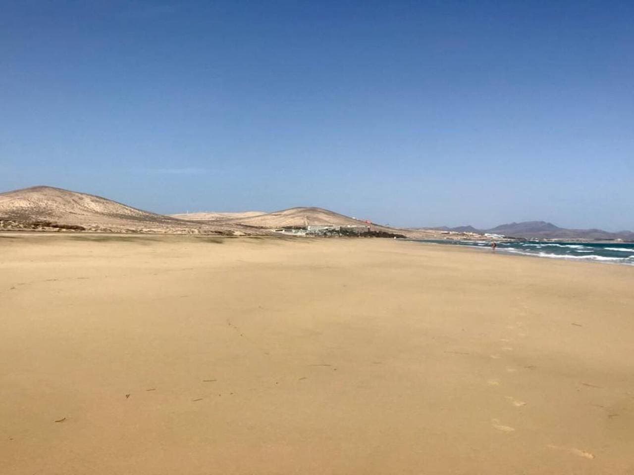Foto 11 von 21: Strandwohnung in Solana Matorral mit Terrasse, Wi-Fi, in der Nähe von Geschäften