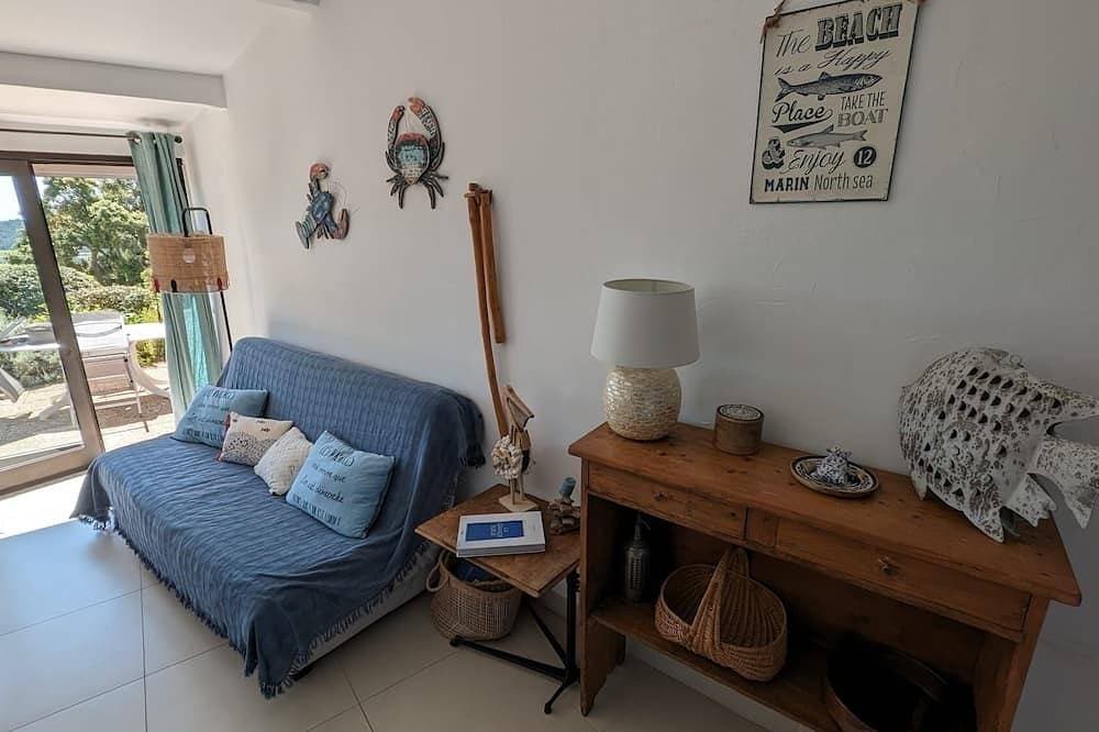 Foto 13 von 30: Charming, air-conditioned little cottage with ocean views in La Croix-Valmer, Gigaro, near St. Tropez