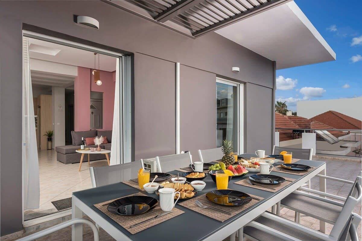 Foto 5 von 32: Ferienwohnung für 8 Personen mit Pool