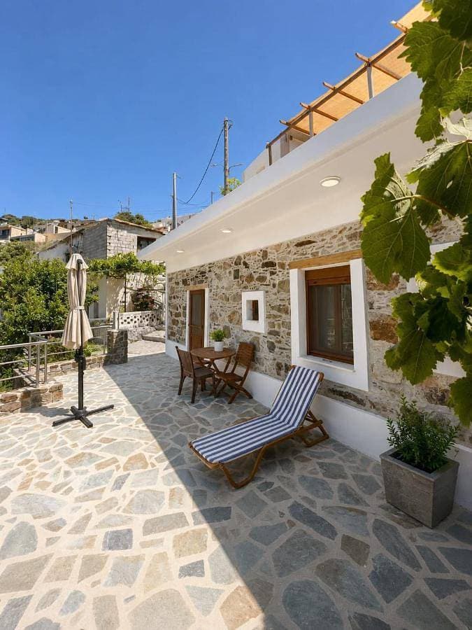 Anastasia's House in Kambos with view 1