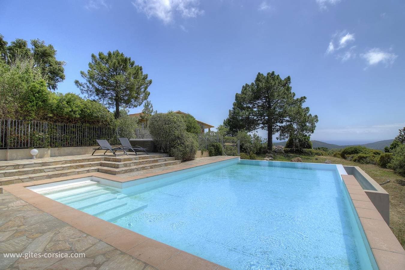 Ferienhaus mit Meerblick, Pool, Terrasse und Parkplatz - Monacia-d'Aullène 1