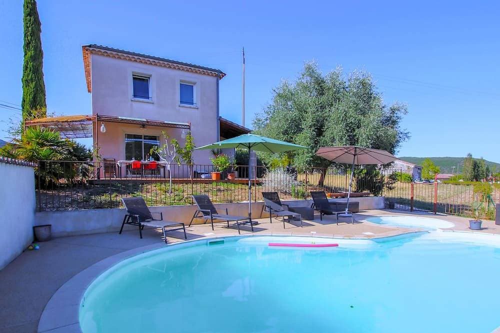 Stunning home in Valvignères 1