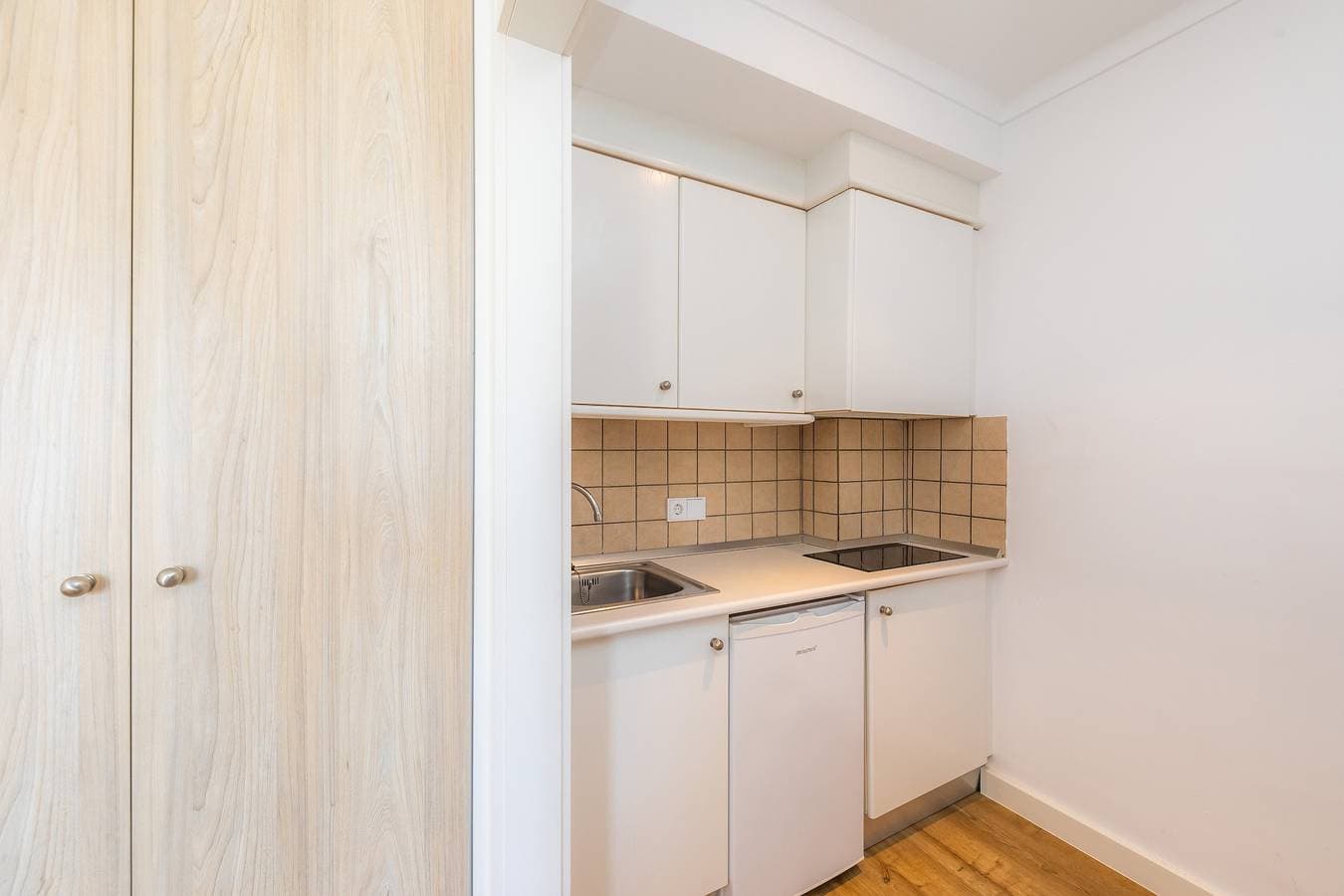 Foto 5 von 25: Ferienwohnung 'Apartament Massanet 2b' mit Balkon, WLAN und Klimaanlage