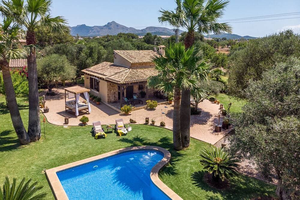 Foto 12 von 30: Schöne Rustikale Villa In Alcudia, 1Km Vom Strand Entfernt, Kostenloses WIFI, Privater Pool.