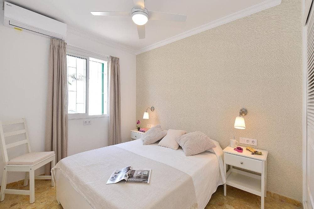 Foto 5 von 30: Villa Beachfront del Ingles | Exclusive Accommodation | Breathtaking Views Over the Sea and Dunes | Private Heated Pool | Terrace & BBQ | 200 m to Beach | Playa del Ingles