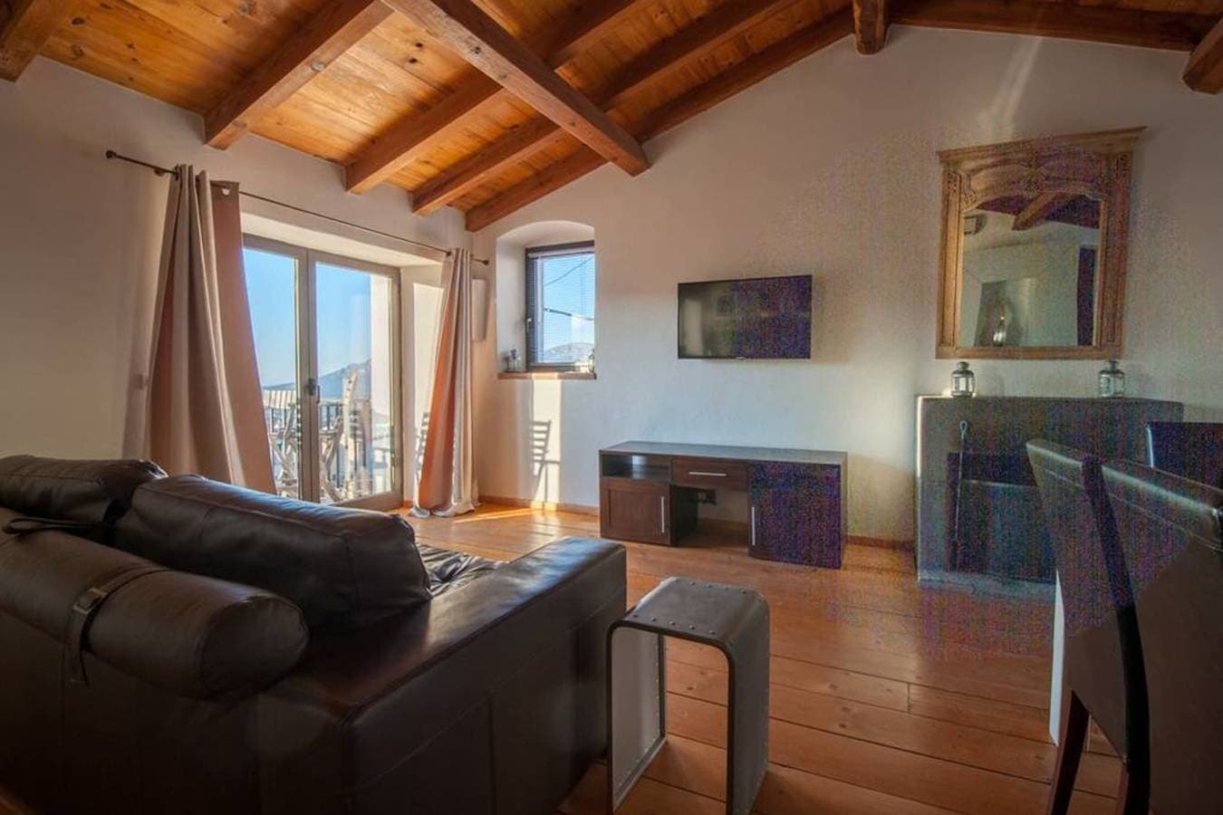 Foto 4 von 56: Ferienwohnung für 4 Personen mit Terrasse