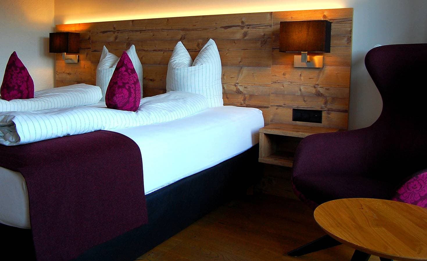 Foto 5 von 13: Hotel Bellevue Flims - Doppelzimmer Economy
