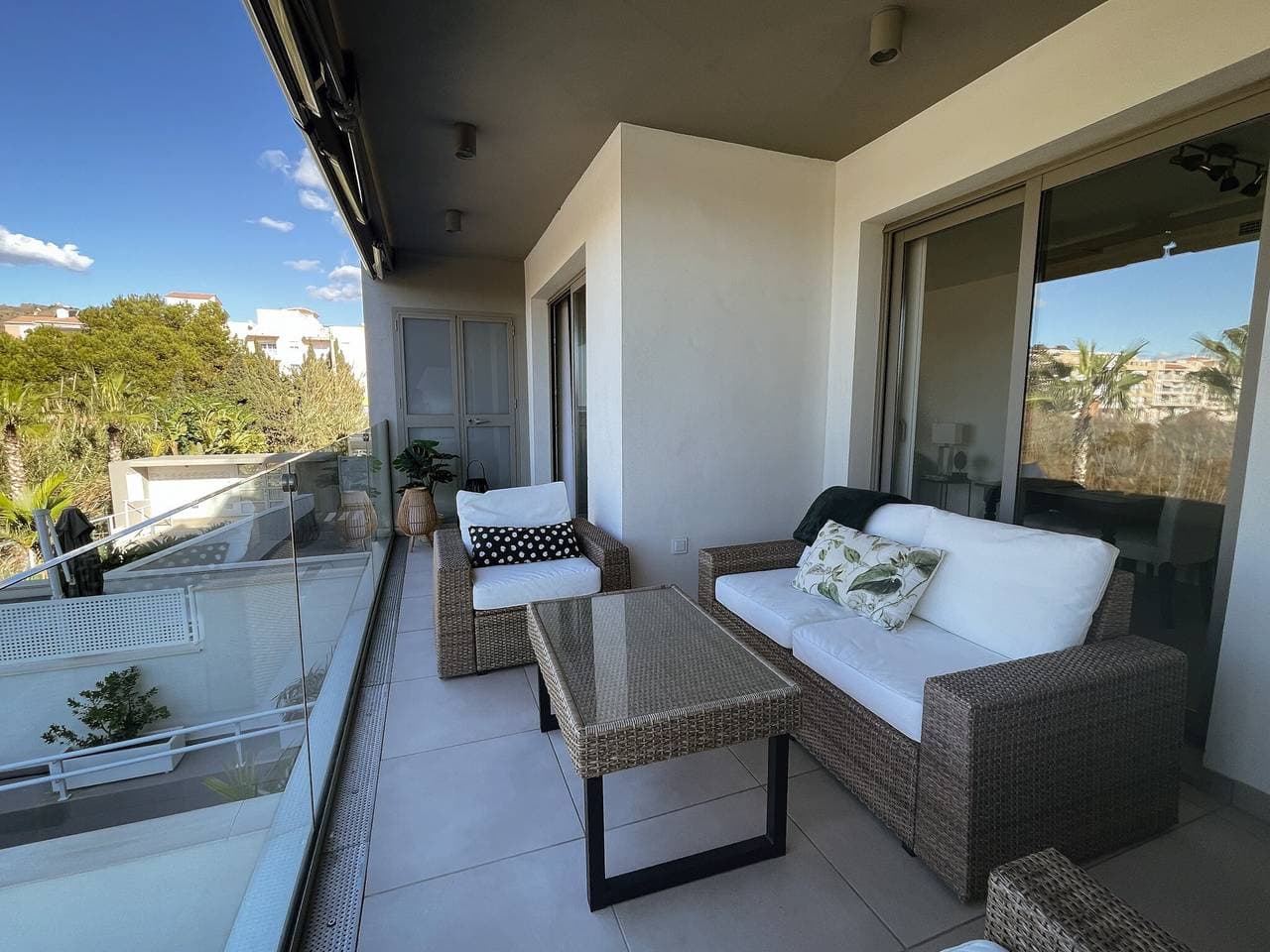 Sunny Panorama 1