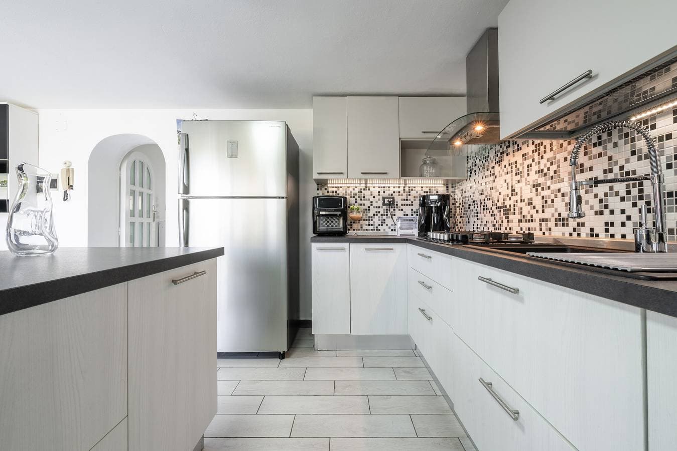 Foto 5 von 24: MomoLea Holiday Home – Geräumige Ferienwohnung im Zentrum von Sarroch