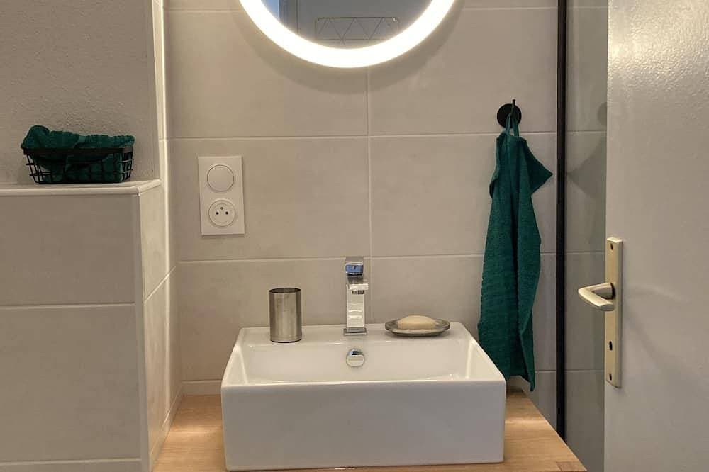 Foto 5 von 11: Proche Plage et Thalasso, Charmant Appartement Tout Confort