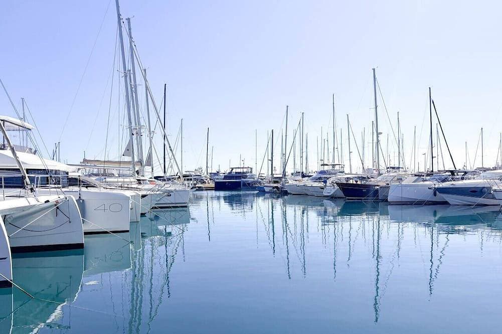 Loft Sea View with Private Terrace - Quartier Port Vauban, Antibes | 2 min Gare | Plages à pied 1