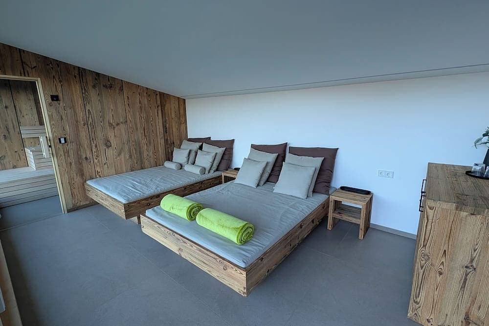 Foto 4 von 21: Oberberghof - Fw mit Terrasse, traumhafter Aussicht, Sauna und Biobadeteich