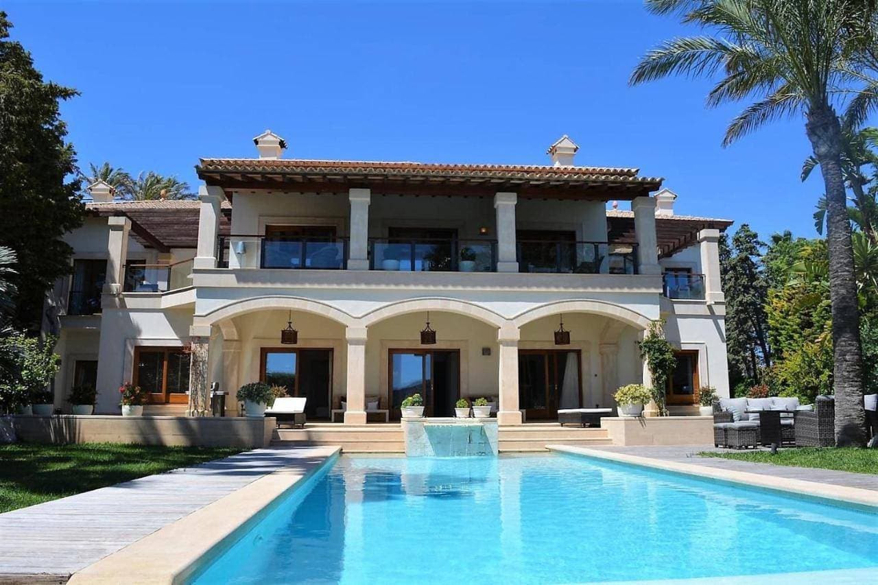 Foto 2 von 5: Villa