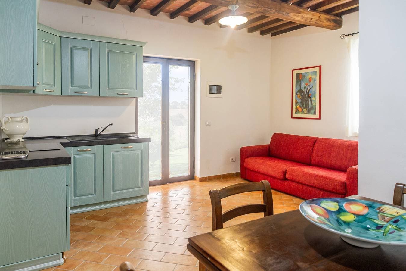 Foto 10 von 21: Ferienwohnung 'Farfalla' mit Gemeinschaftspool, WLAN und Klimaanlage