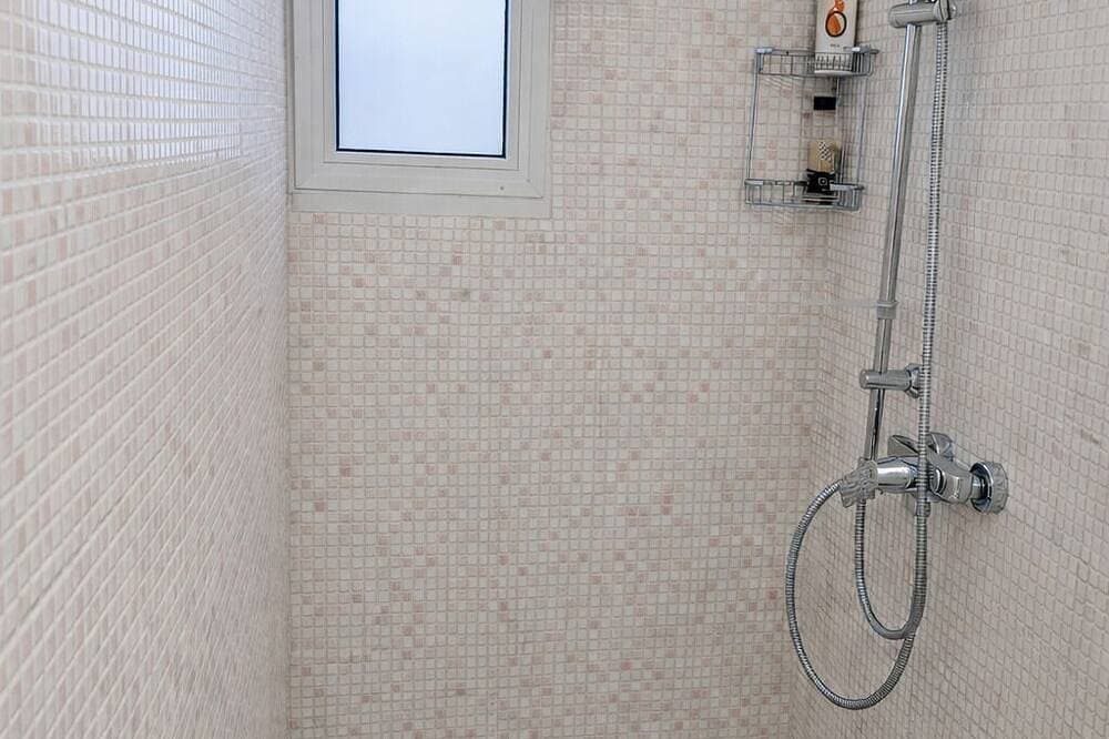 Foto 9 von 24: Best location- Harbour and promenade,  2Br/2 baths apartment with private garden