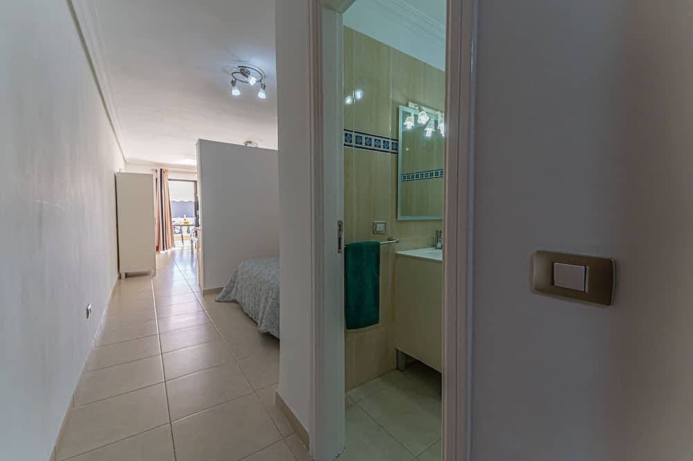 Foto 7 von 26: Apartamento en Complejo Royal Garden A03, Junto a la Playa