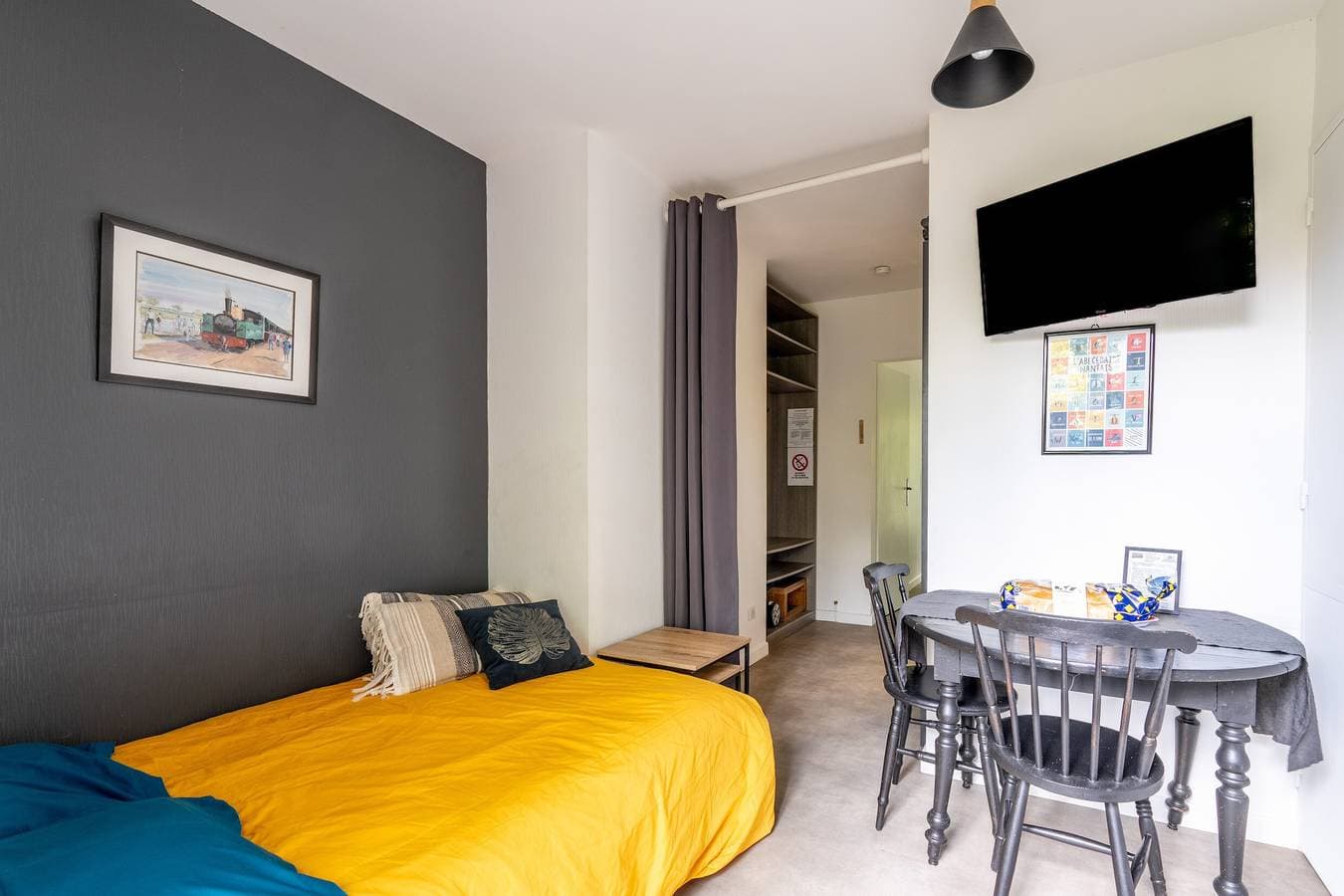 Foto 10 von 20: Landhaus 'Les Gîtes Du Robelier - L'étang' mit Privatterrasse, Gemeinschaftsgarten und WLAN