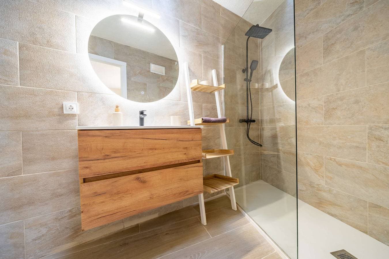 Foto 10 von 61: Ferienwohnung für 4 Personen mit Garten
