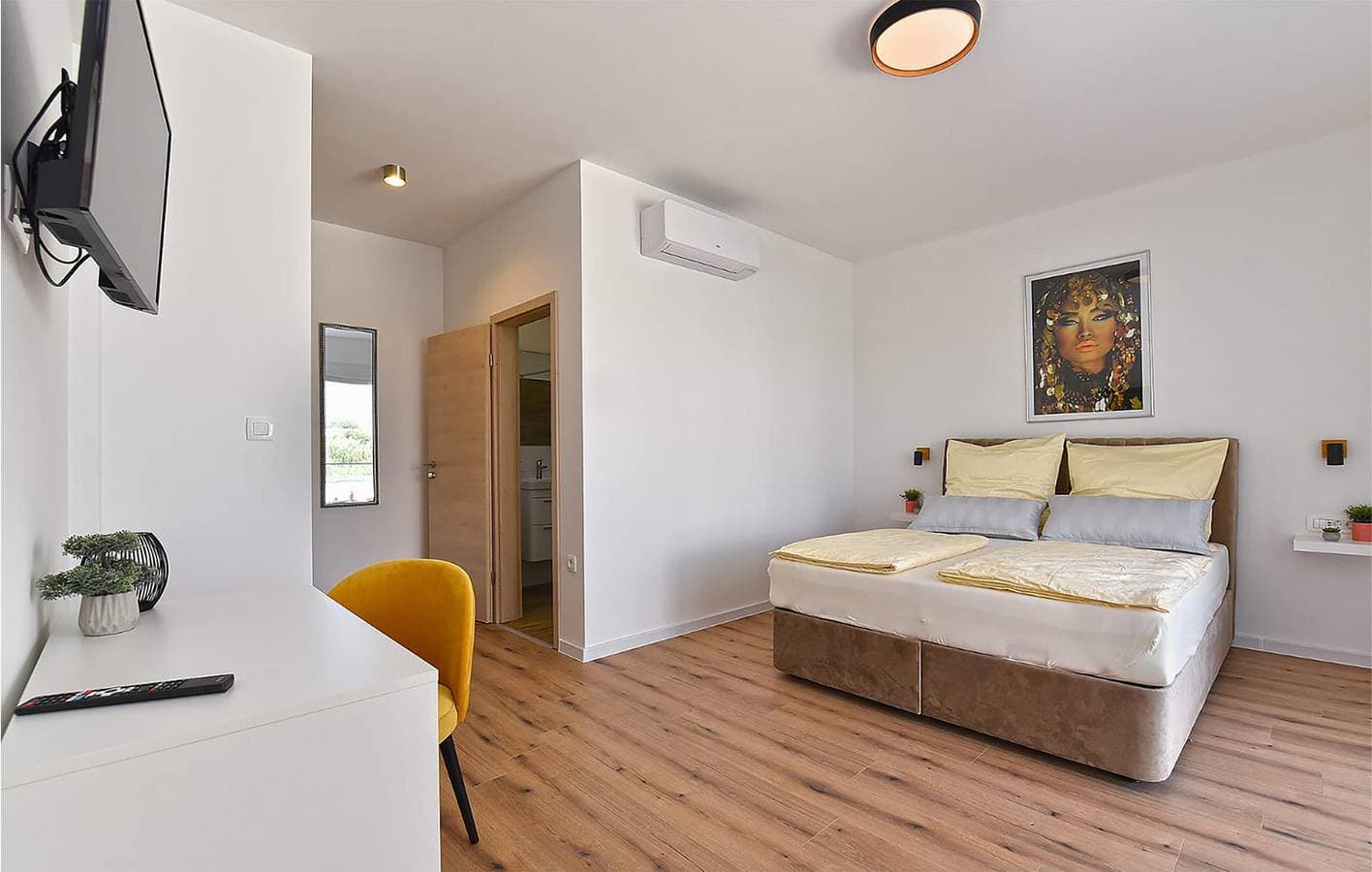 Foto 8 von 28: Gemütliche 140 m² große Ferienwohnung mit Pool in der Nähe des Strandes von Fažana