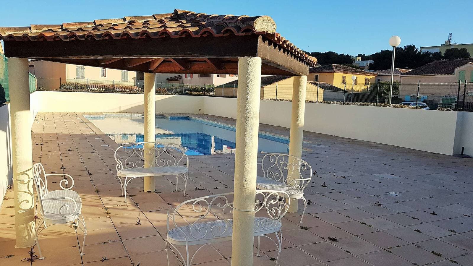 Foto 10 von 13: T2 Duplex in sicherer Residenz, privater Parkplatz, Swimmingpool, Klimaanlage, Internet