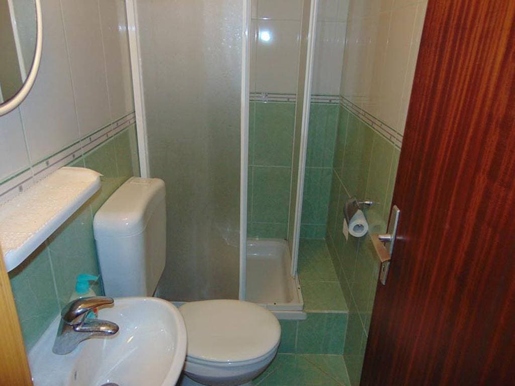 Foto 8 von 8: Zimmer mit Balkon und Meerblick Sucuraj, Hvar S-12887-a