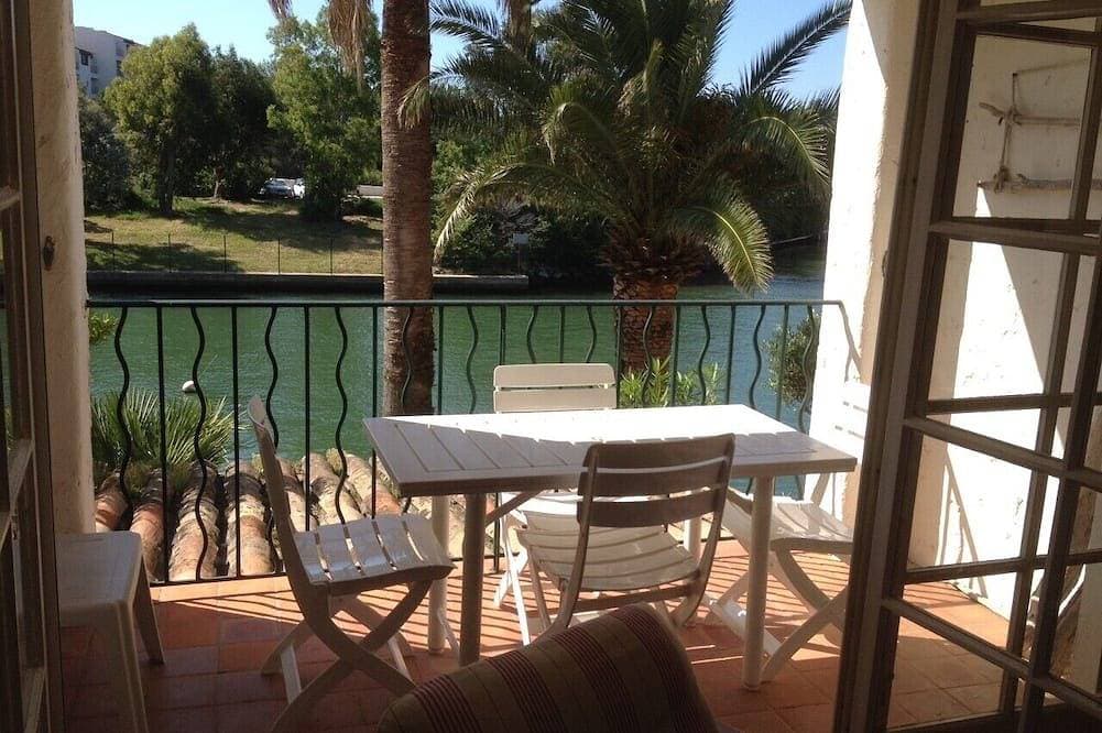 Foto 10 von 11: Le Tassergal : Port Gimaud / St Tropez, 2 Chambres vue sur L'eau