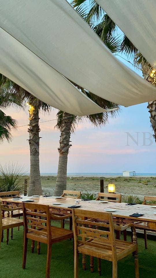 Foto 11 von 42: Villa - Beach Front