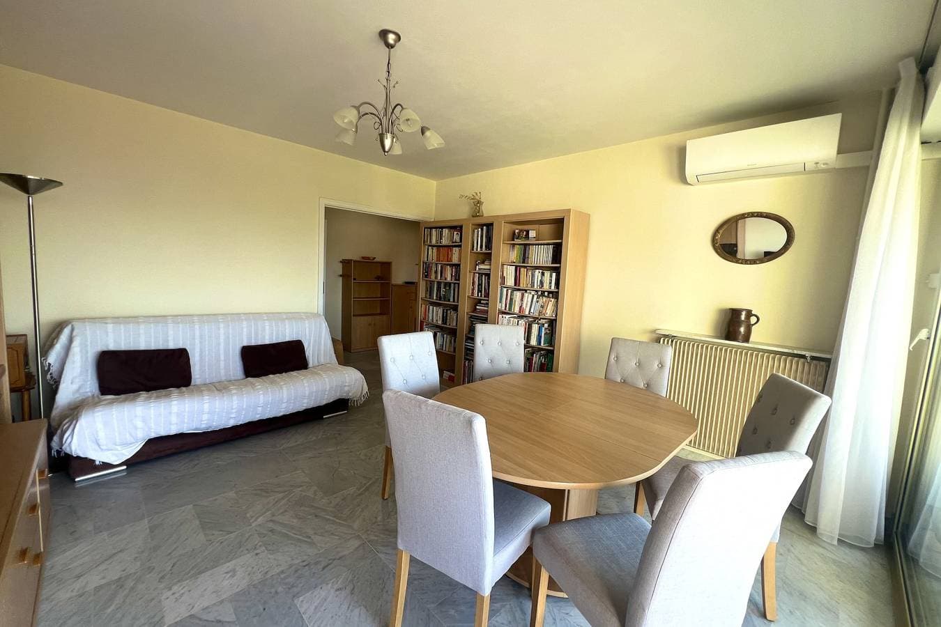 Foto 7 von 20: Ferienwohnung für 4 Personen mit Balkon