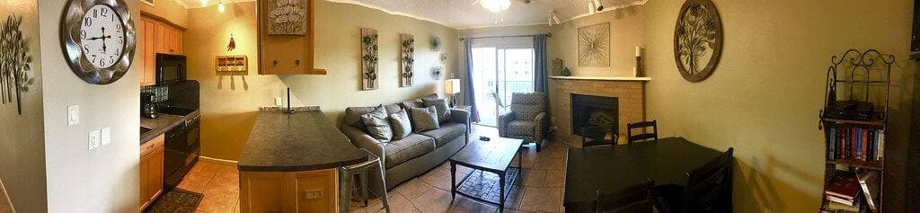 Foto 11 von 15: Neue Auflistung!  Schöne aktualisierte Wohnung mit direktem Blick auf den Fluss vom Balkon