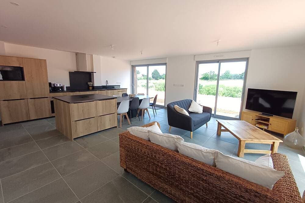 Foto 10 von 17: Completely renovated 18th century Basque farmhouse, in a quiet location with views of the hills.
