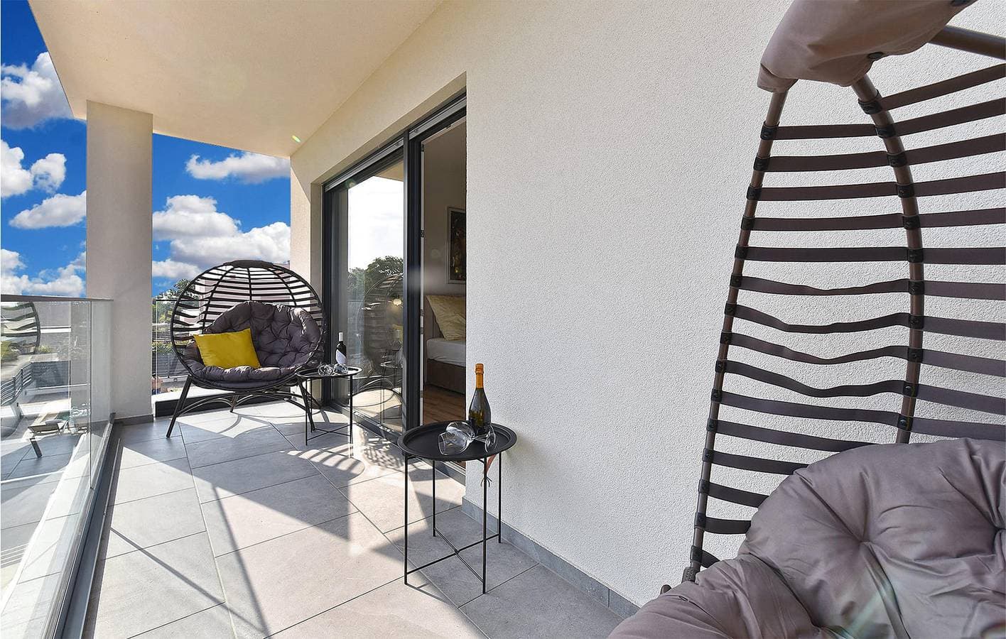 Foto 3 von 28: Gemütliche 140 m² große Ferienwohnung mit Pool in der Nähe des Strandes von Fažana
