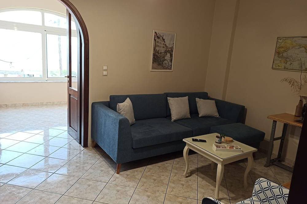 Foto 13 von 29: Etagenwohnung mit großartiger Dachterrasse, neben dem Sandstrand von Almirida