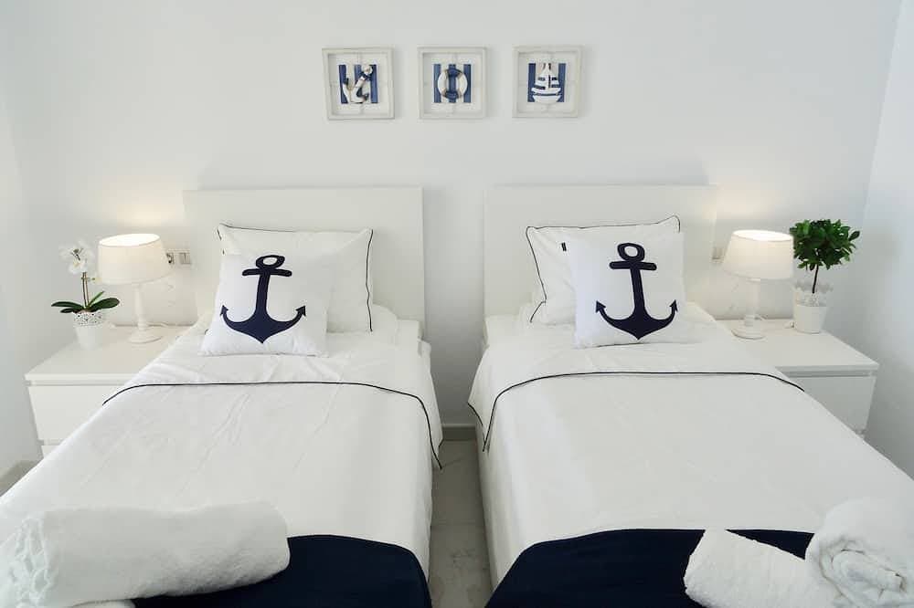 Foto 5 von 30: Neu Casares del Mar.  Spektakuläre Wohnung in erster Linie. 80m2 Terrasse