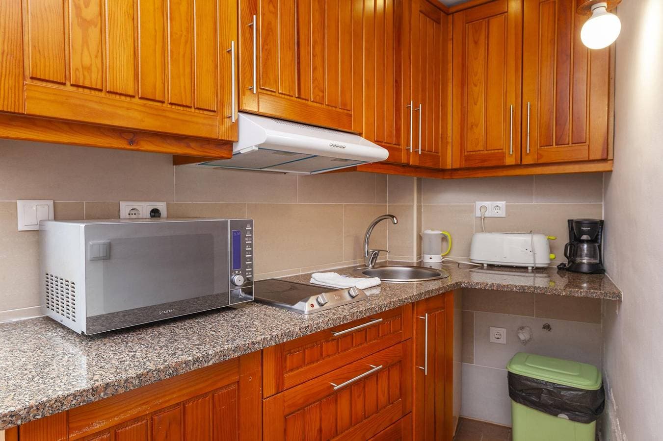 Foto 7 von 33: Ferienwohnung für 4 Personen mit Terrasse