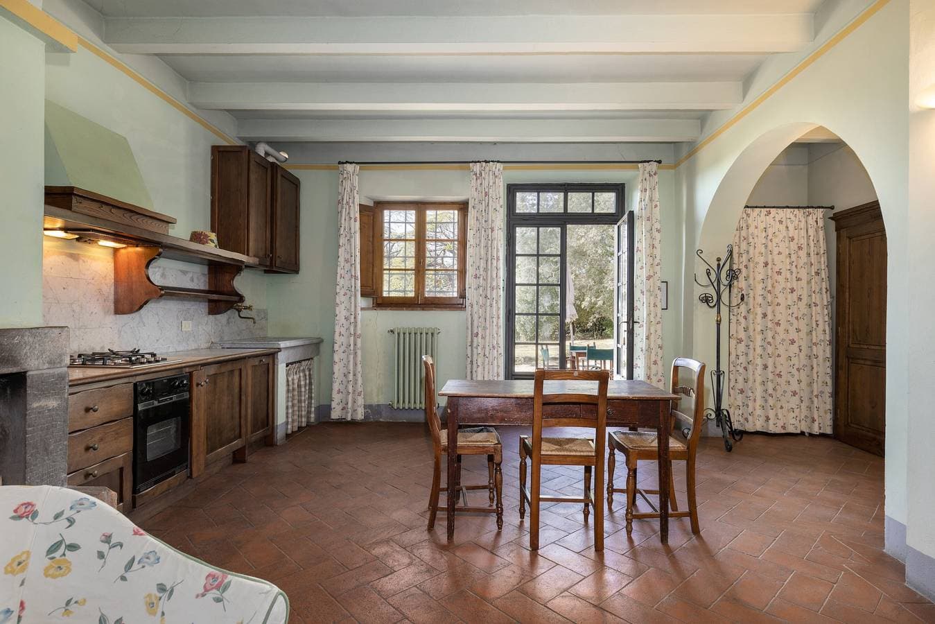 Foto 8 von 27: Villa Il Frantoio mit gemeinschaftlich genutztem Pool, privater Terrasse und WLAN