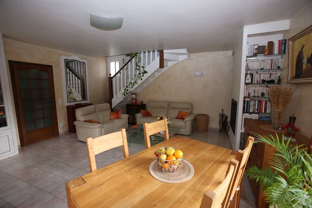Foto 8 von 28: Detached villa with swimming pool and air conditioning between sea and mountains on the Côte d'Azur.