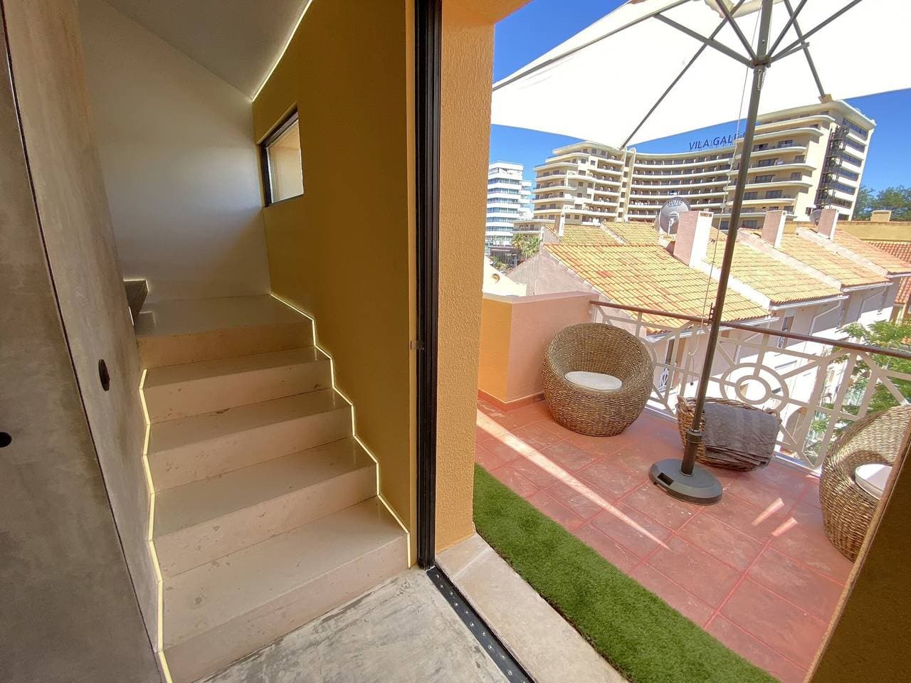 Foto 5 von 45: Ferienwohnung 'Vilamoura Marina Mezzanine Loft' mit Balkon, WLAN und Klimaanlage