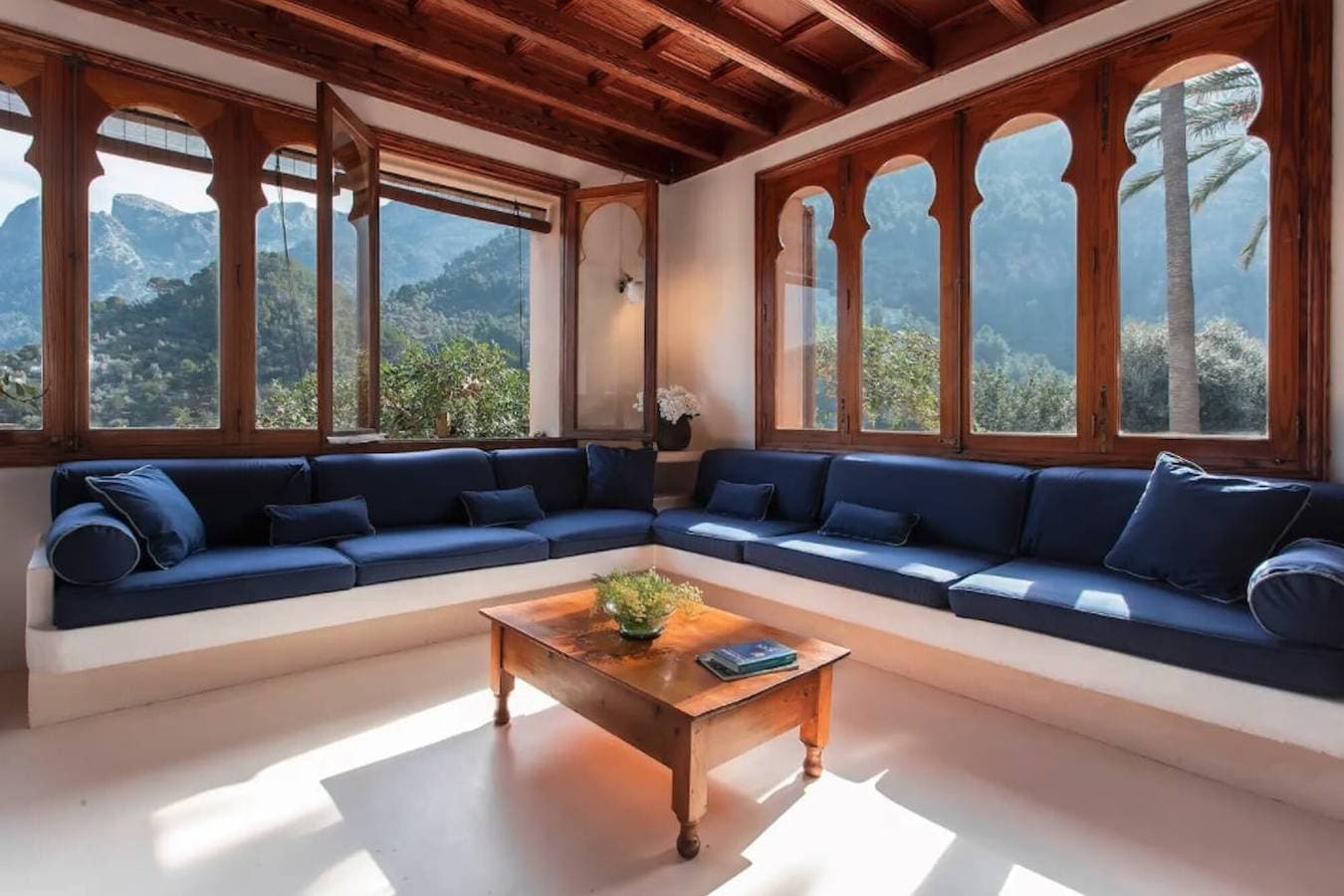 Foto 8 von 43: Ferienhaus Can Garí mit Bergblick, Pool, Terrassen und WLAN