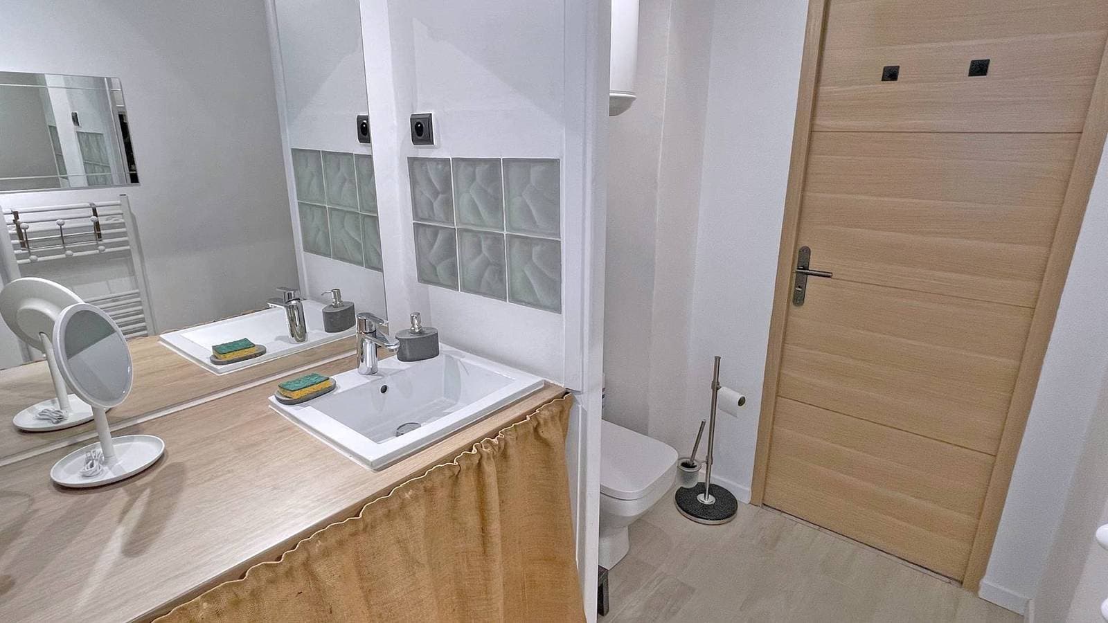 Foto 8 von 10: Studio 2 Personen – Klimaanlage – Nahe dem Strand und dem Stadtzentrum – Wifi – Sainte Maxime