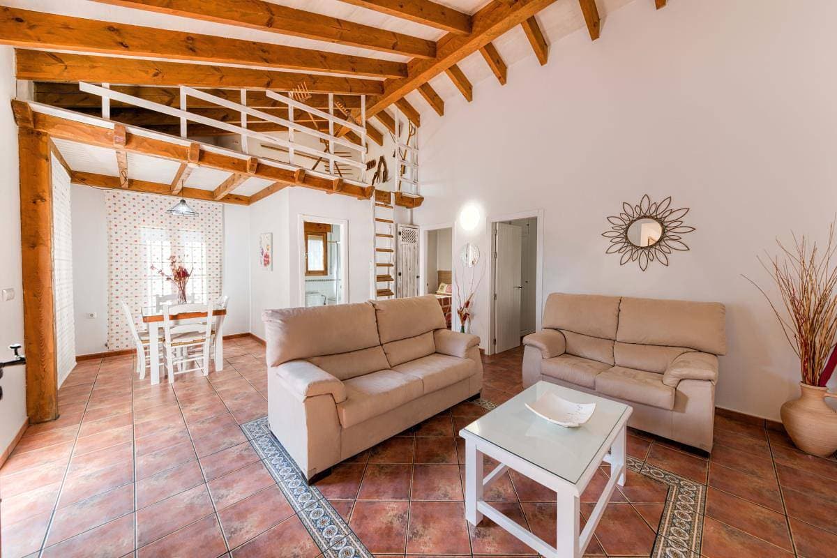 Foto 13 von 18: Casa Los Pinos Torre Atalaya - Andalusisches Cortijo mit viel Komfort und eingezäuntem Pool