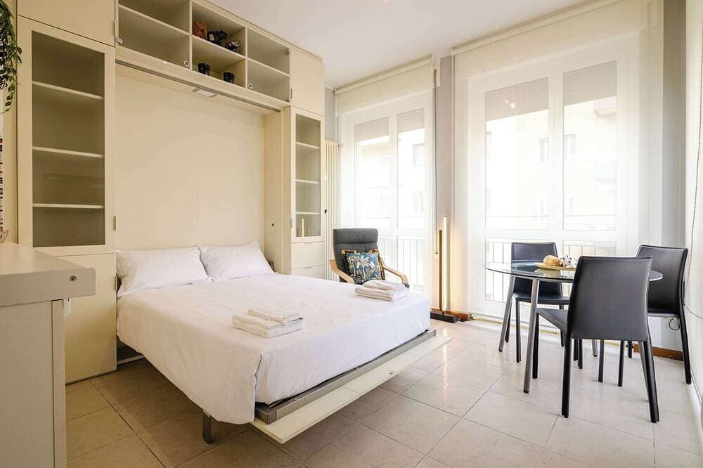 Foto 5 von 30: Large and bright studio in the heart of Bologna