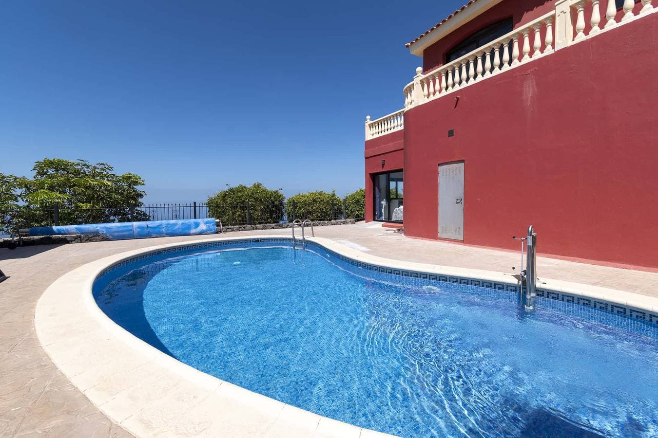 Foto 12 von 90: Villa für 12 Personen mit Pool