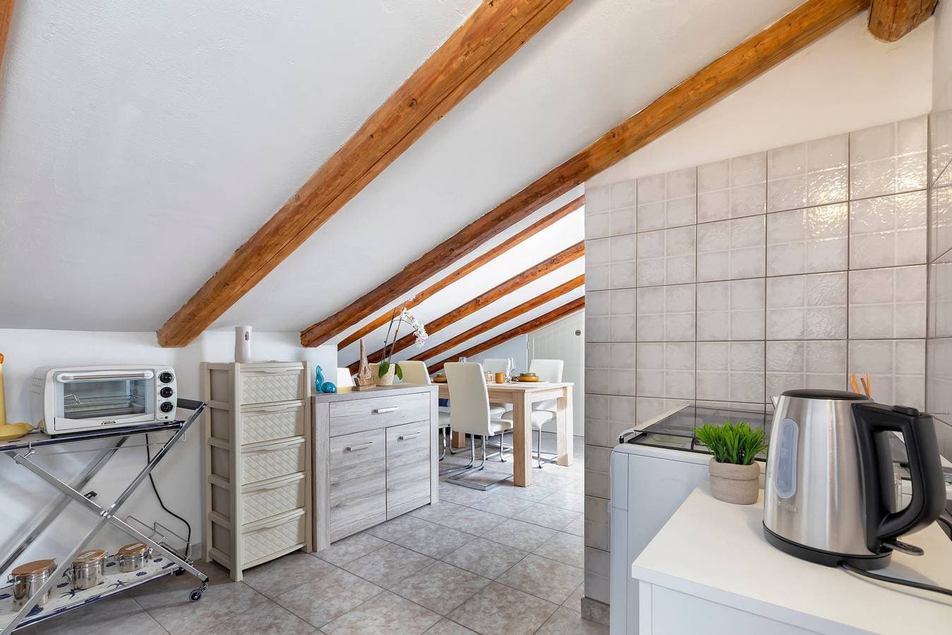 Foto 10 von 20: Ferienwohnung 'Isola Di Giava' mit privater Terrasse, WLAN und Klimaanlage