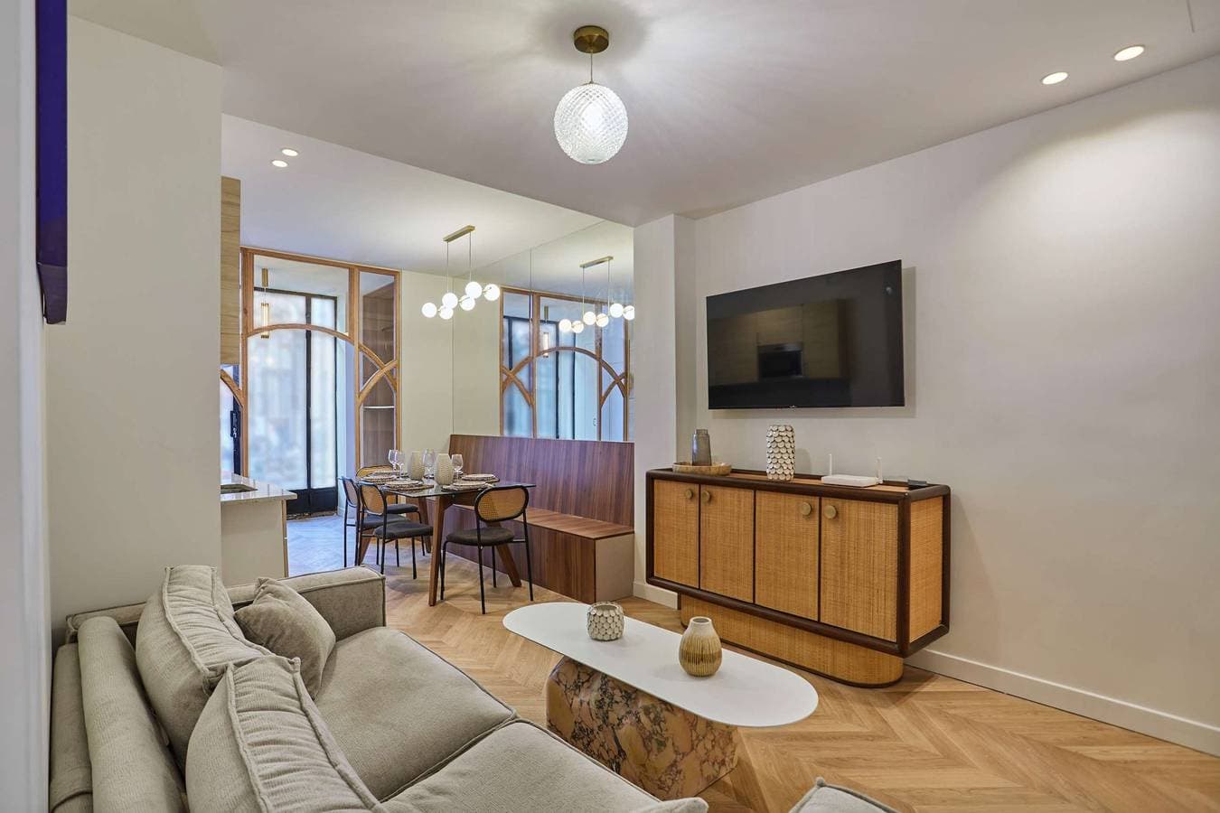 Foto 4 von 13: Elegant apartment with AC - Center of Paris
