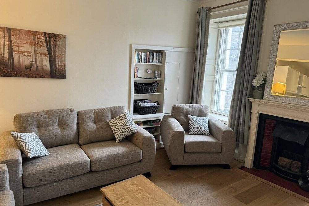 Foto 10 von 16: Wunderschön renovierte 2-Zimmer-Wohnung im 1. Stock im Herzen der Altstadt von Edinburgh
